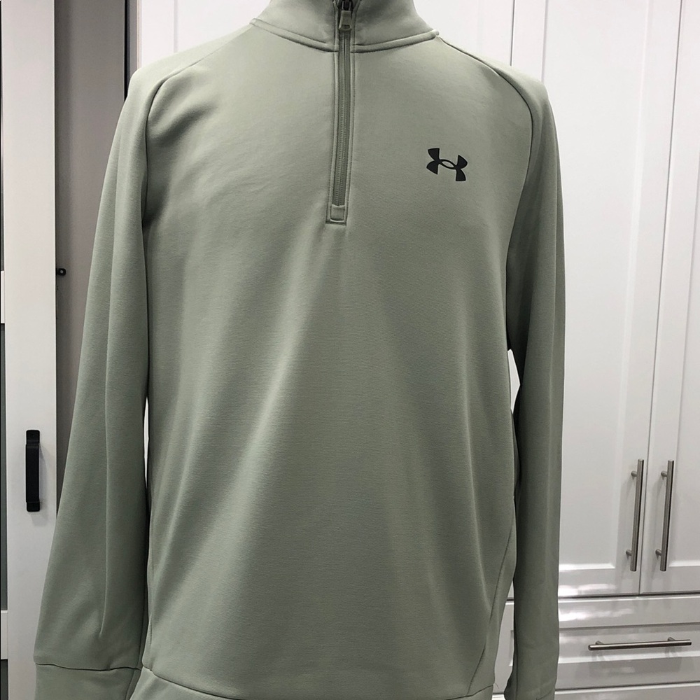 Under Armour Men’s Sage Green Quarter Zip Pullover – XL